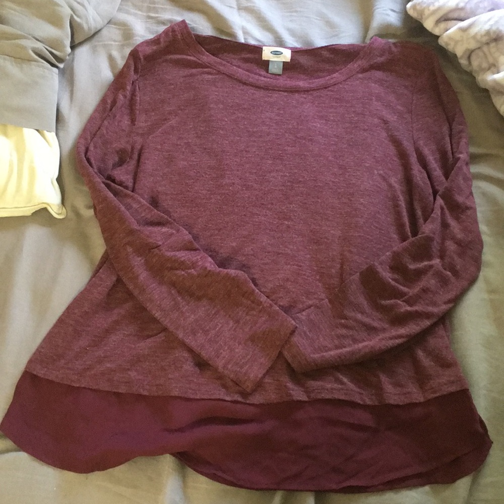 Long sleeve old navy shirt